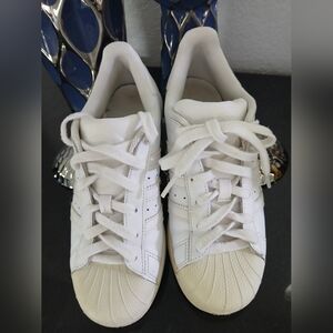 White Adidas Women's Sneakers